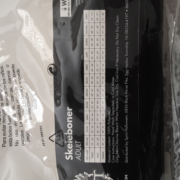 Spirit Black and White Skeleton Adult Only Costume See Measurements - Picture 7 of 9